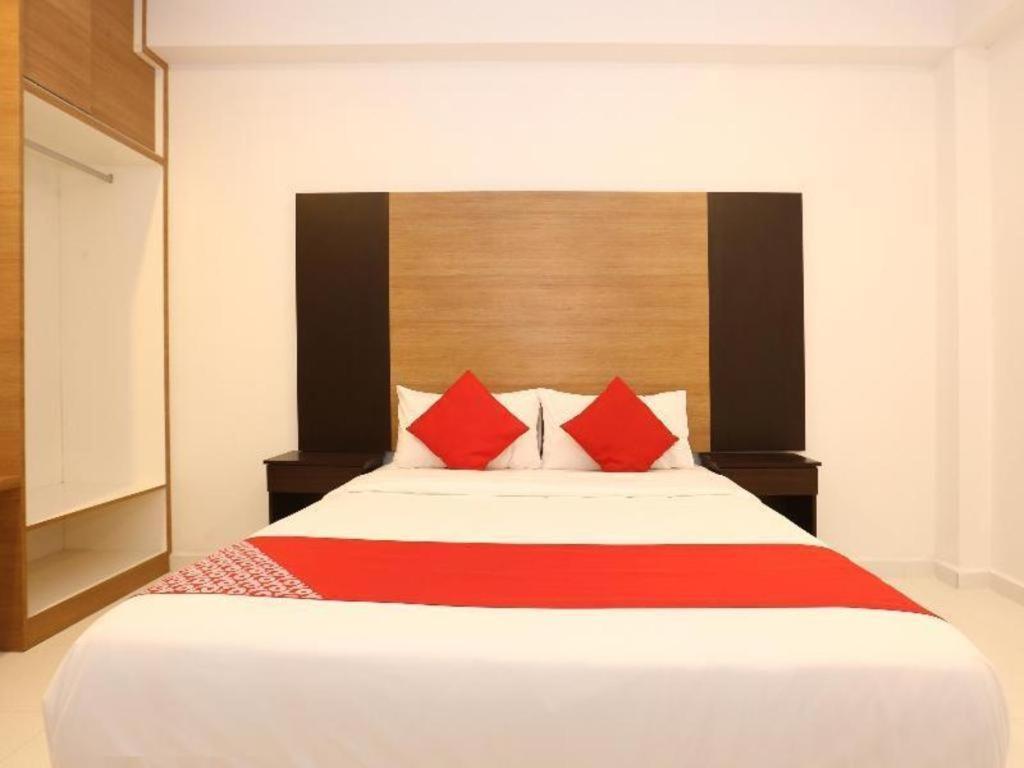 Oyo 89888 Dz Residence Guest House Kota Bharu Eksteriør billede