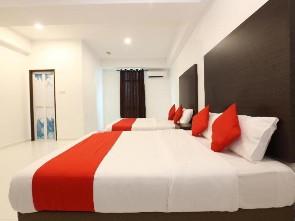 Oyo 89888 Dz Residence Guest House Kota Bharu Eksteriør billede