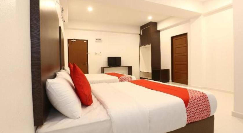 Oyo 89888 Dz Residence Guest House Kota Bharu Eksteriør billede